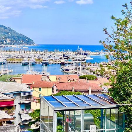 Abcdecor Italia Apartment Империа Екстериор снимка