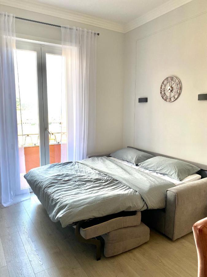 Abcdecor Italia Apartment Империа Екстериор снимка