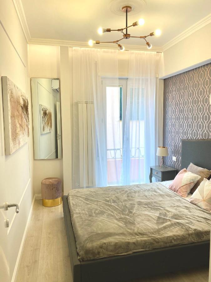 Abcdecor Italia Apartment Империа Екстериор снимка