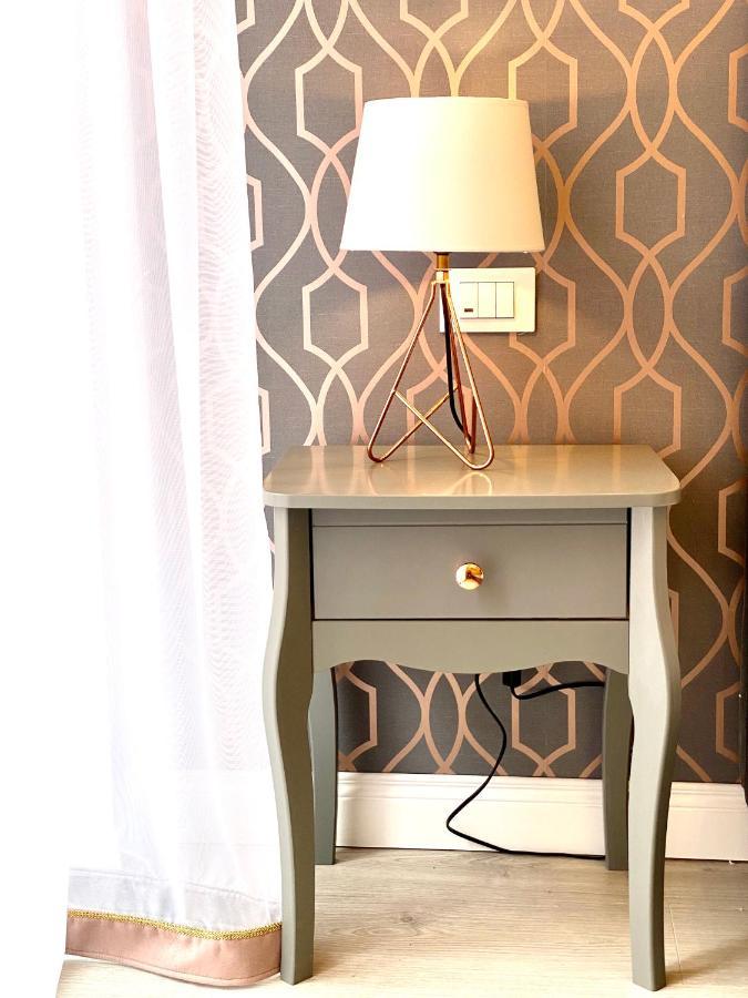 Abcdecor Italia Apartment Империа Екстериор снимка